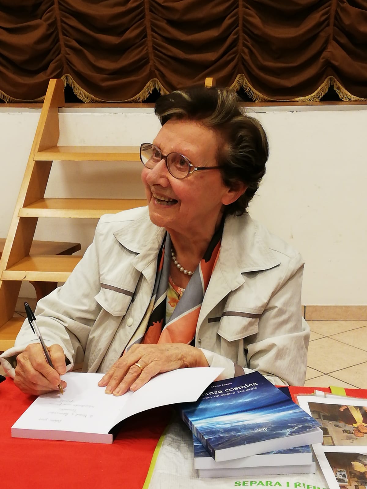 Al momento stai visualizzando Presentazione del libro “La danza cosmica” di Anna Maria Carlotto Artusi